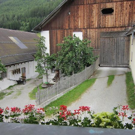Gut Neusess Villa Маутерндорф Екстериор снимка